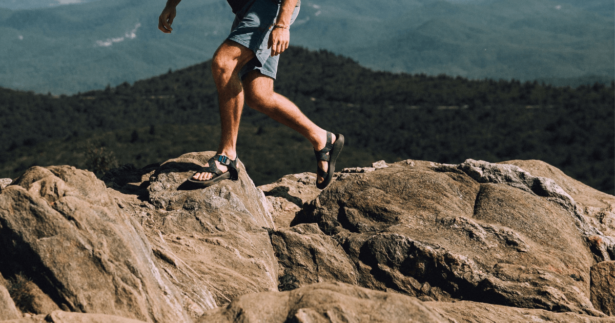 11 Best Hiking Sandals for Men 2022 – Trek Worthy