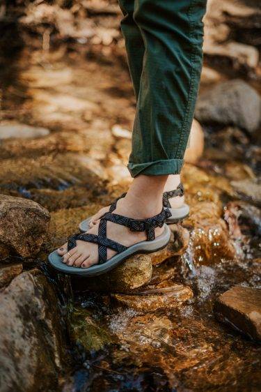 Viakix womens hiking sandal