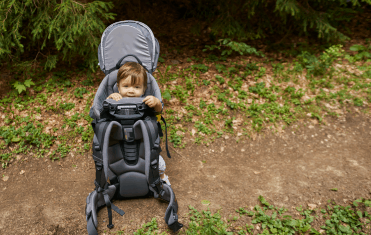 How to Choose a Baby Carrier for Hiking