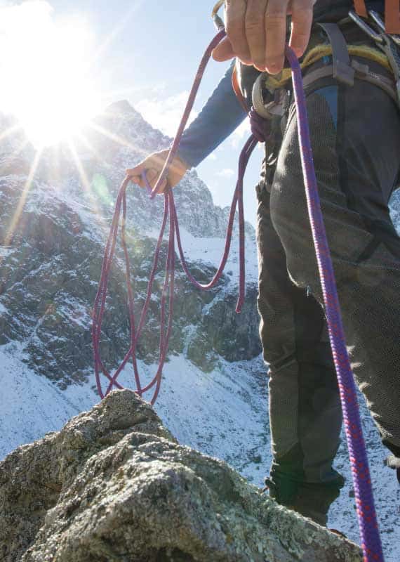 climb-climbing-protection-and-ropes