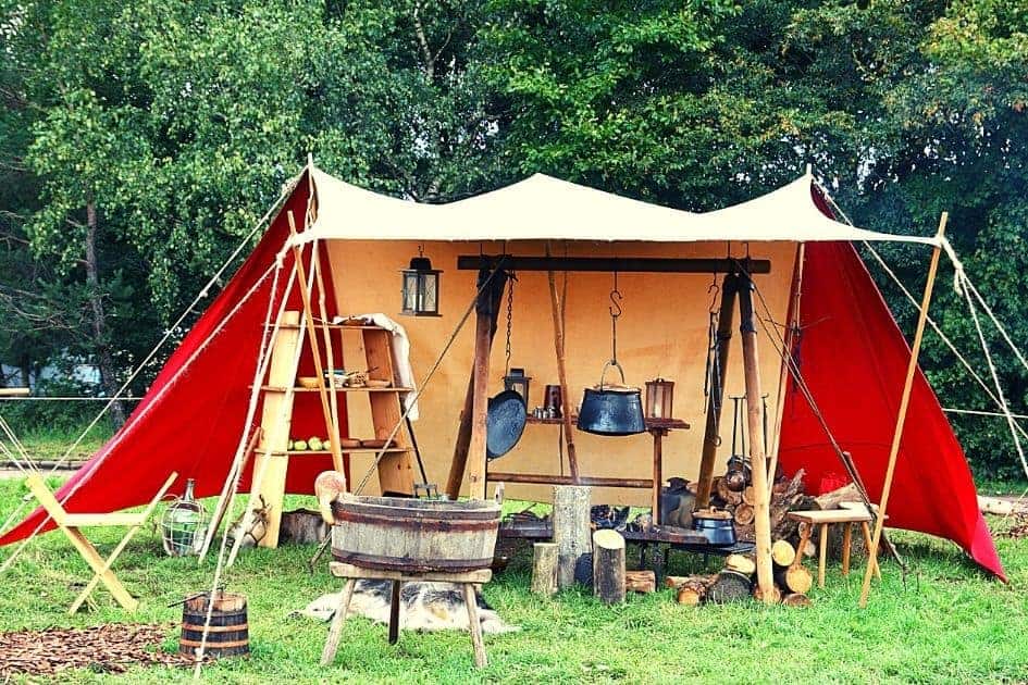 Set up tent for cooking step 1