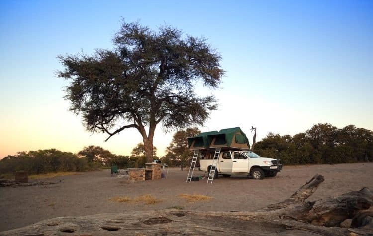 Rooftop 4 person tent