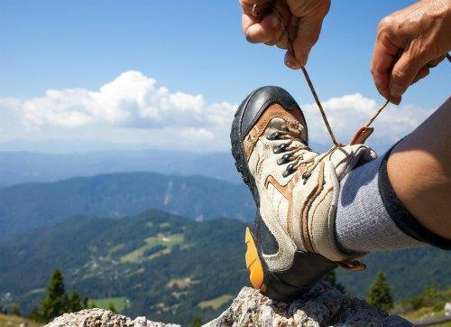 lacing boots correctly is important