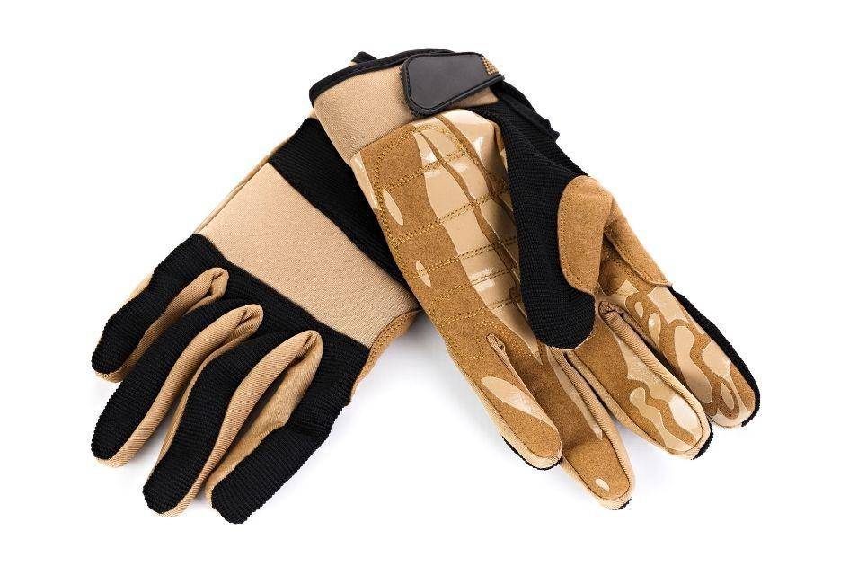 Gloves for hiking, camping