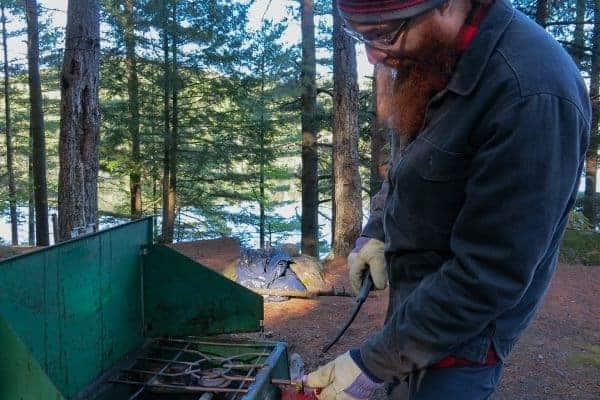 camp stove uses fuel canister