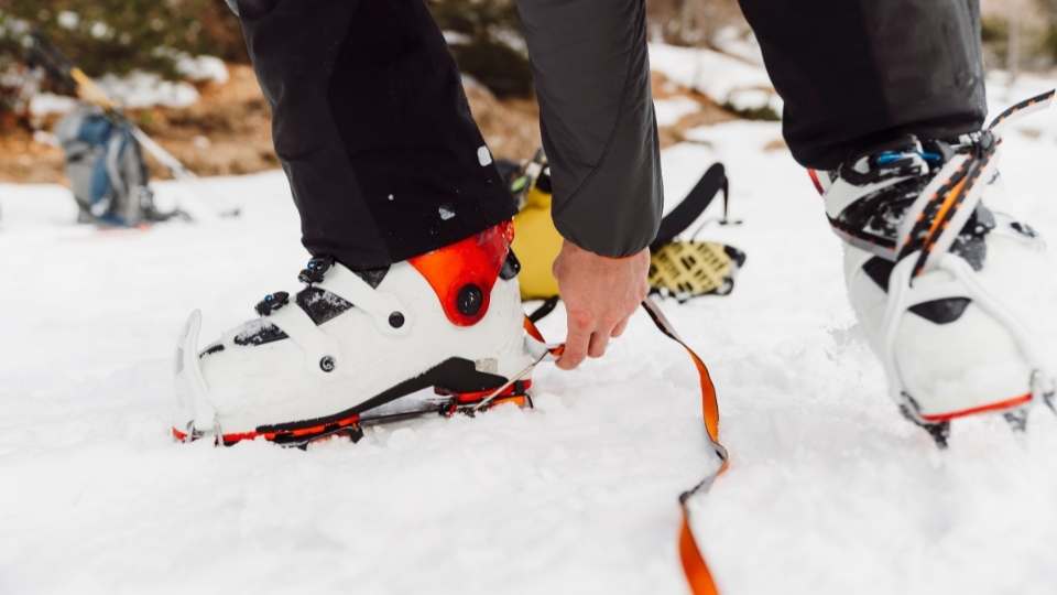 lever lock crampon