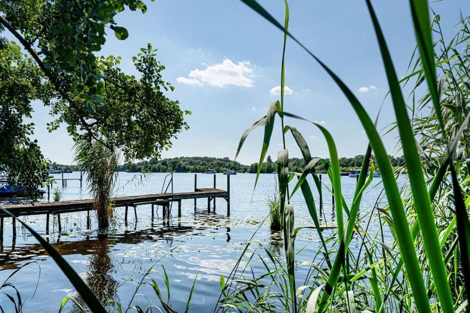 Havel Riverbank in Spaundauer Berlin