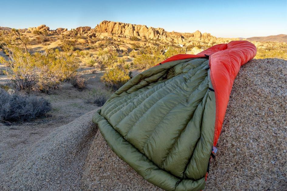 lightweight down quilts for backpacking