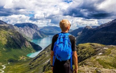 What to Take Hiking – Day Hiking Essentials Checklist